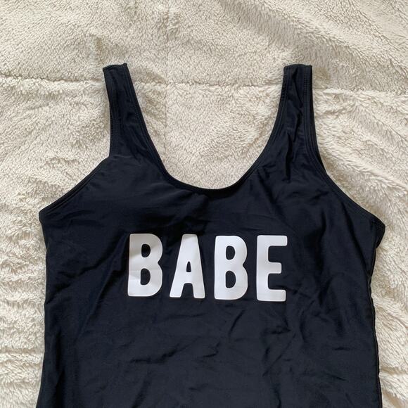 3/$20 NWOT Cupshe women's black babe scoop back one piece swimsuit SZ XL - Picture 3 of 8